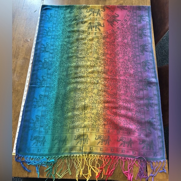 NWOT Rainbow Elephant Print Bohemian Scarf - Picture 6 of 7